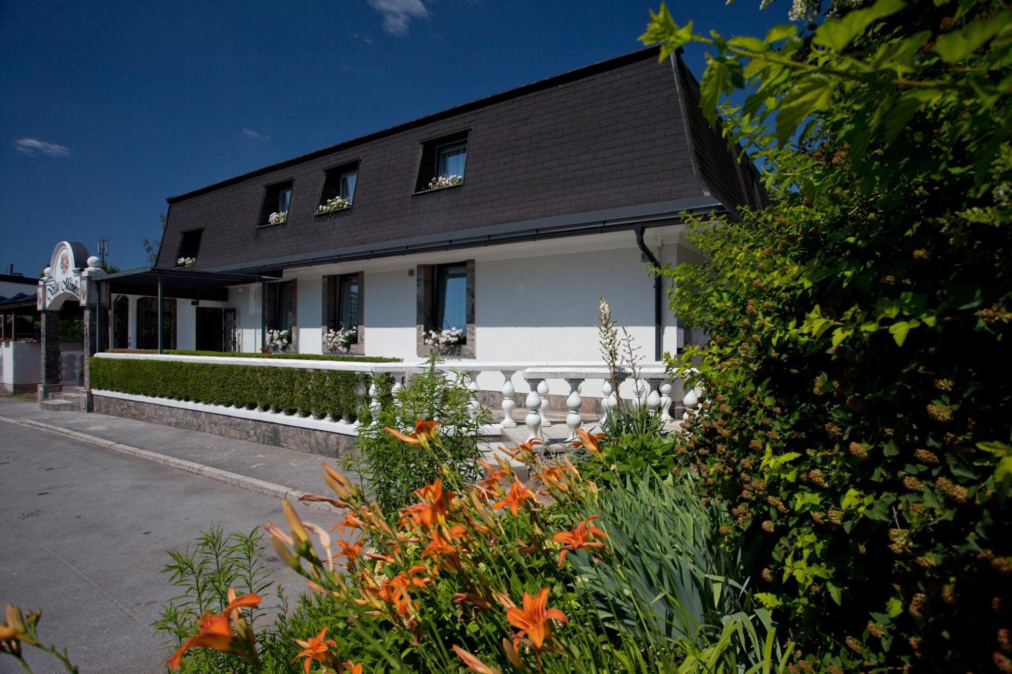 Aparthotel Vila Minka Ljubljana Exterior foto